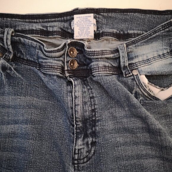 Blue Crush Plus Ladies Medium Wash Size 22 Distressed Blue Jeans - Picture 8 of 12
